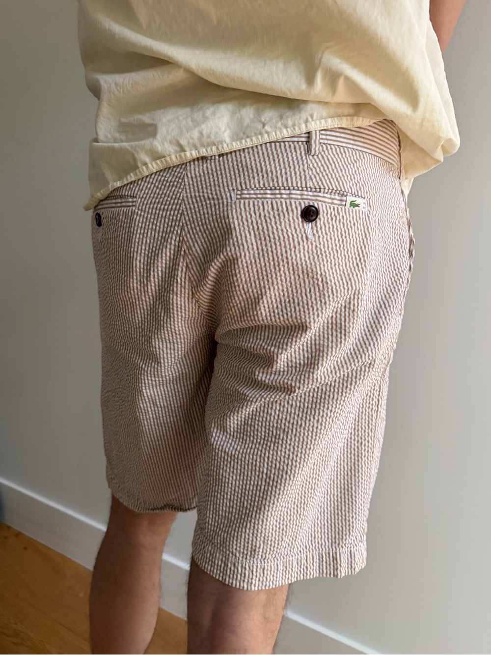 Lacoste Men’s Seersucker Shorts Tan White Striped Classic Fit Size 33